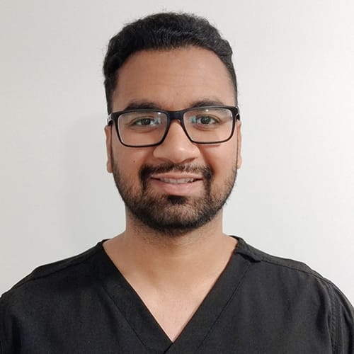 Dr. Hamza Ahmed | Dentalhouse in Belleville