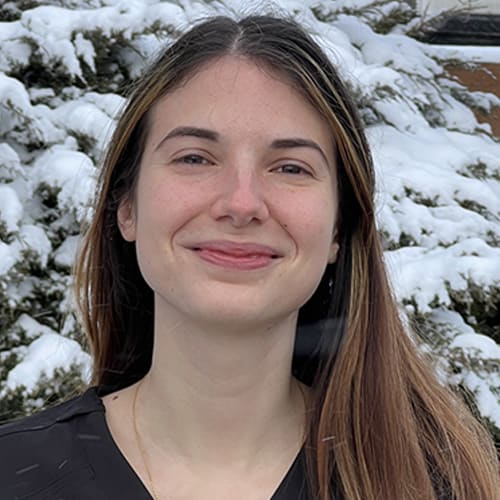 Dr. Orsolya Hevsi | Dentalhouse in Belleville